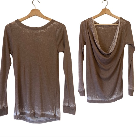 Chaser Open Back Distressed Long Sleeve Shirt Set - Picture 1 of 9